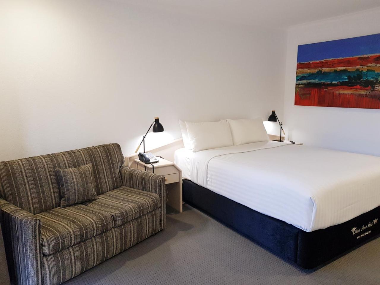 William Macintosh Motor Lodge Naracoorte Extérieur photo